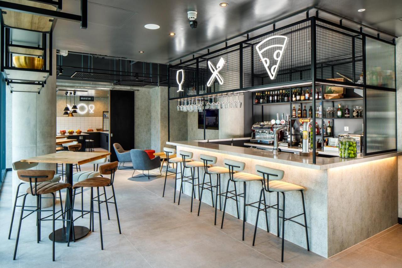 Adagio London Sutton Point Aparthotel 4*